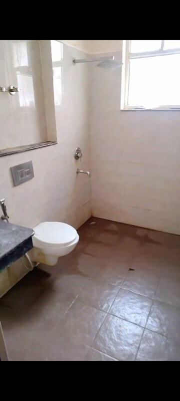 Bathroom in 2.5 BHK Apartment at BBD Green City, Gomti Nagar – for Rent