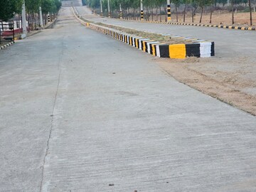  Plot For Sale in Shamirpet