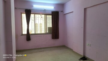 Room in 1 BHK Apartment at Dosti Group Acres, Wadala East – for Rent