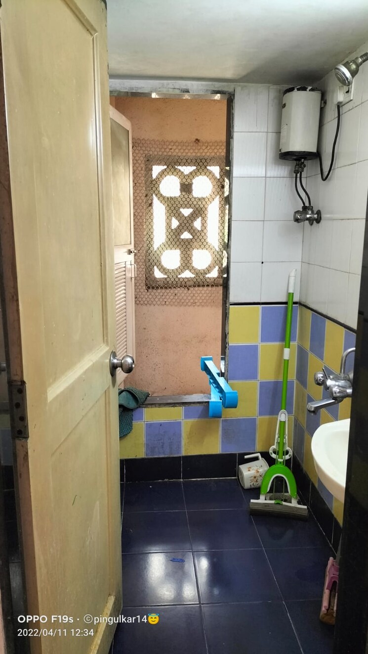 Attached Bathroom, dosti-group-acres 1 Bedroom 412 Sq.Ft. Apartment In Wadala East Mumbai 9607697