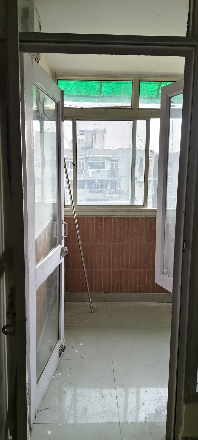 Balcony, ip extension 3 Bedroom 1500 Sq.Ft. Apartment In Ip Extension Delhi 9607765