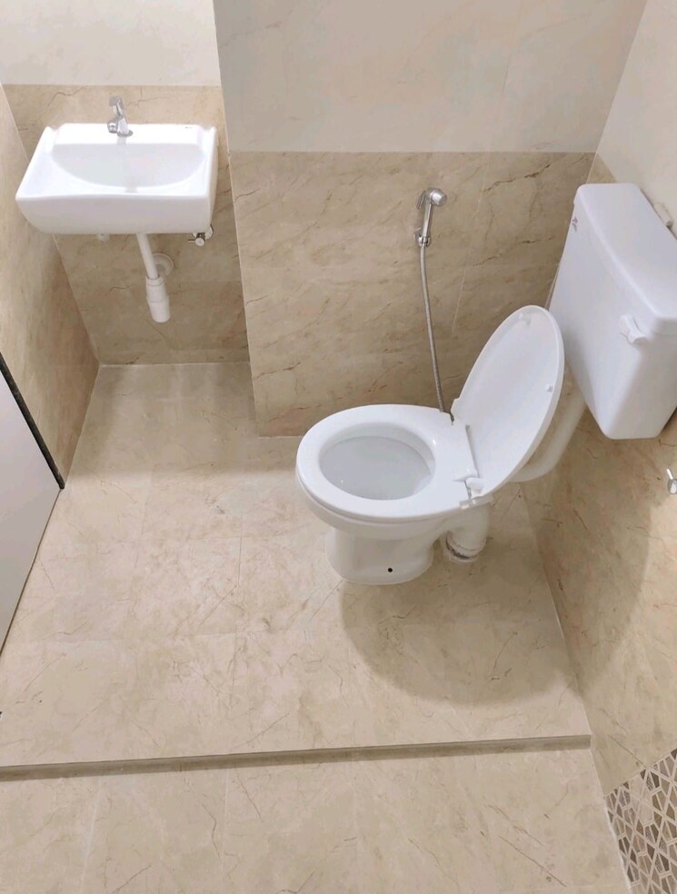 Bathroom, clarion-park 3 Bedroom 1200 Sq.Ft. Apartment In Aundh Pune 9607735