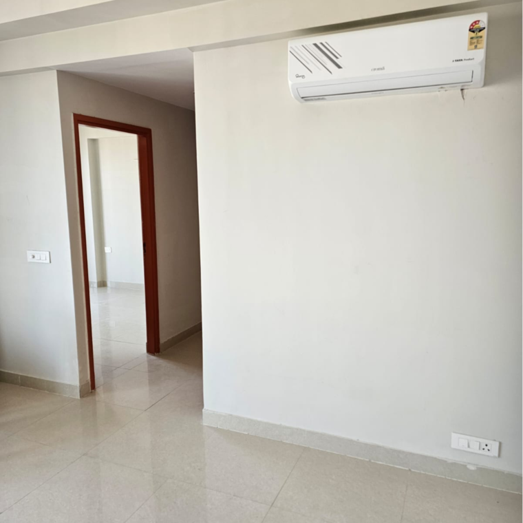 Room, tata-eureka-park 2 Bedroom 1100 Sq.Ft. Apartment In Sector 150 Noida 9607808