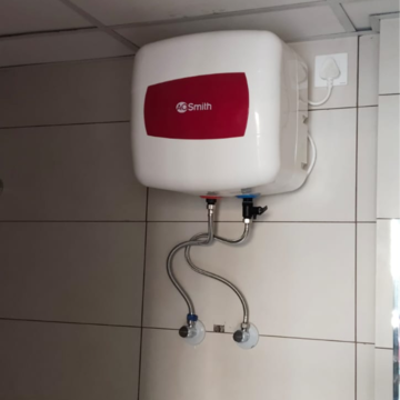 Bathroom in 2 BHK Apartment at Tata Eureka Park, Sector 150 – for Rent