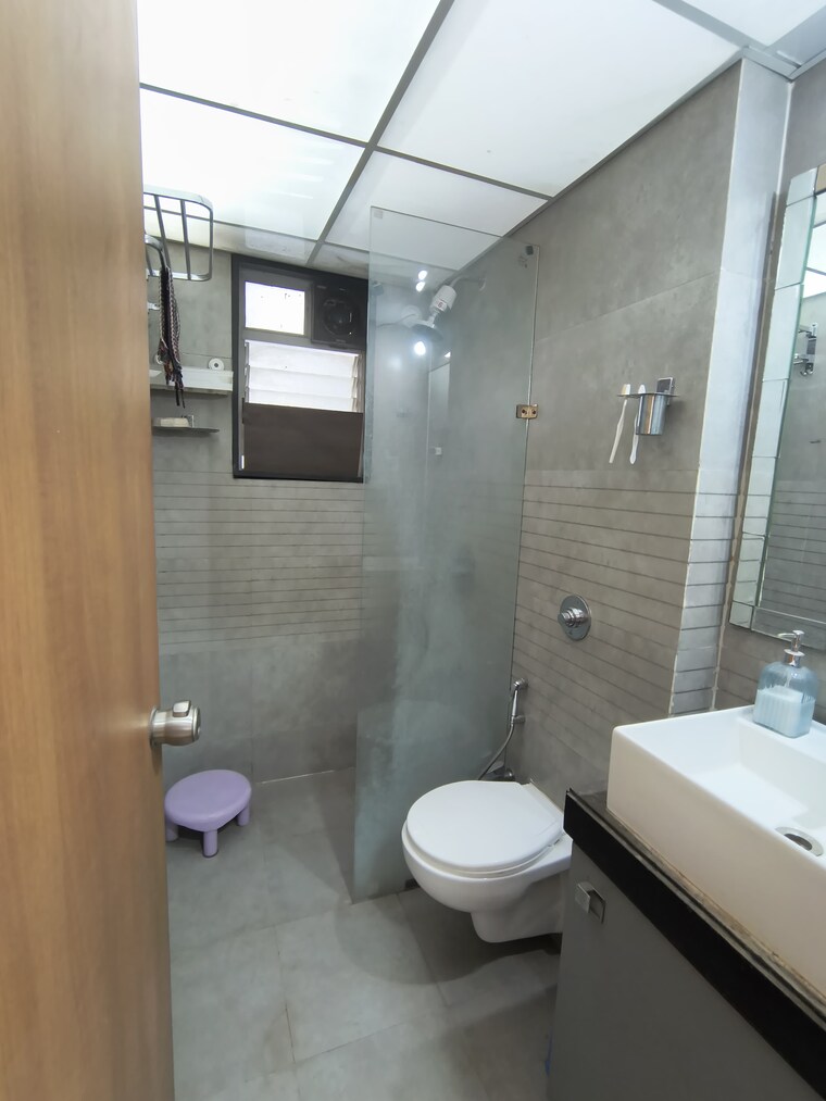 Bathroom, kohinoor-zen-estate 3 Bedroom 1675 Sq.Ft. Apartment In Kharadi Pune 9607818