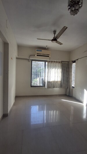 Building Lobby in 3 BHK Apartment at Benchmark Silver Leaf, Kandivali East – for Rent