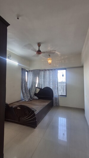 Bedroom in 3 BHK Apartment at Benchmark Silver Leaf, Kandivali East – for Rent