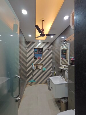 Bathroom in 4 BHK Builder Floor at BP Homes, Sector 85 – for Sale