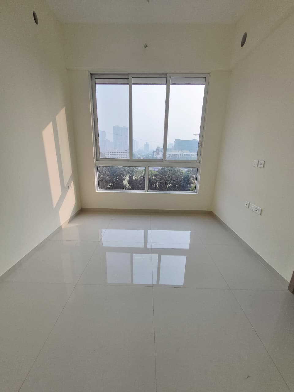 2.5 BHK Apartment For Rent in Wadhwa TW Gardens