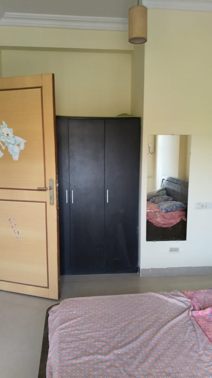 Room, valentine-apartments 1 Bedroom 470 Sq.Ft. Apartment In Goregaon East Mumbai 9607963