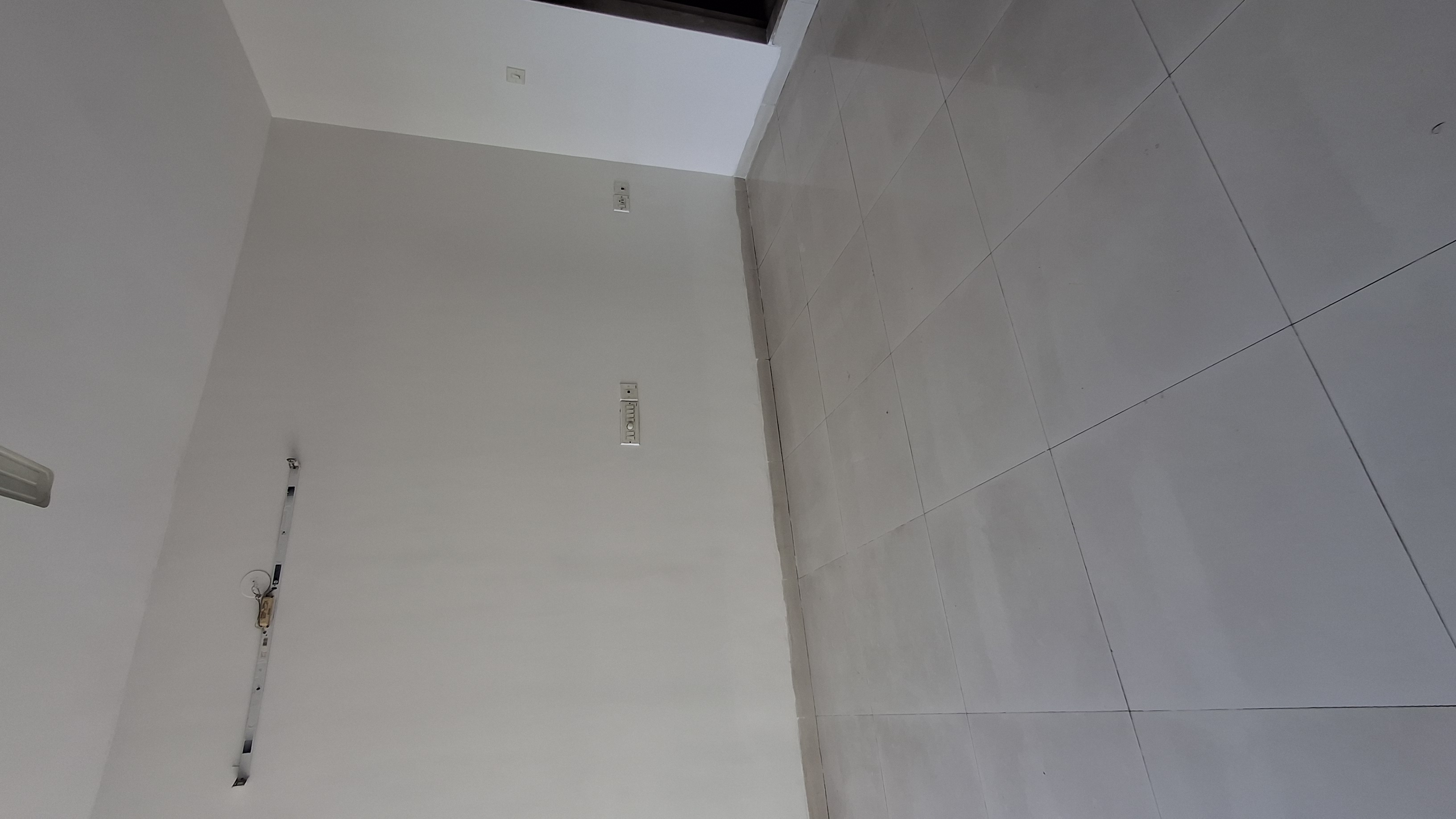 3 BHK Apartment For Rent in Tain Square