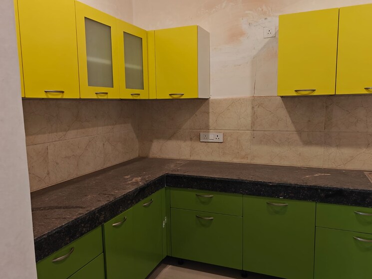 Kitchen, omaxe-waterscapes 3.5 Bedroom 12300 Sq.Ft. Apartment In Gomti Nagar Lucknow 9608030