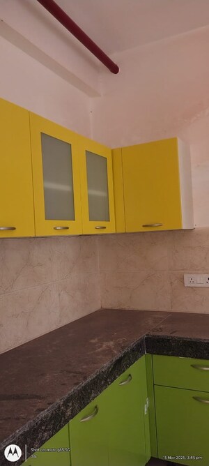 Kitchen in 3.5 BHK Apartment at Omaxe Waterscapes, Gomti Nagar – for Rent