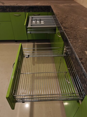 Furnished Amenities in 3.5 BHK Apartment at Omaxe Waterscapes, Gomti Nagar – for Rent