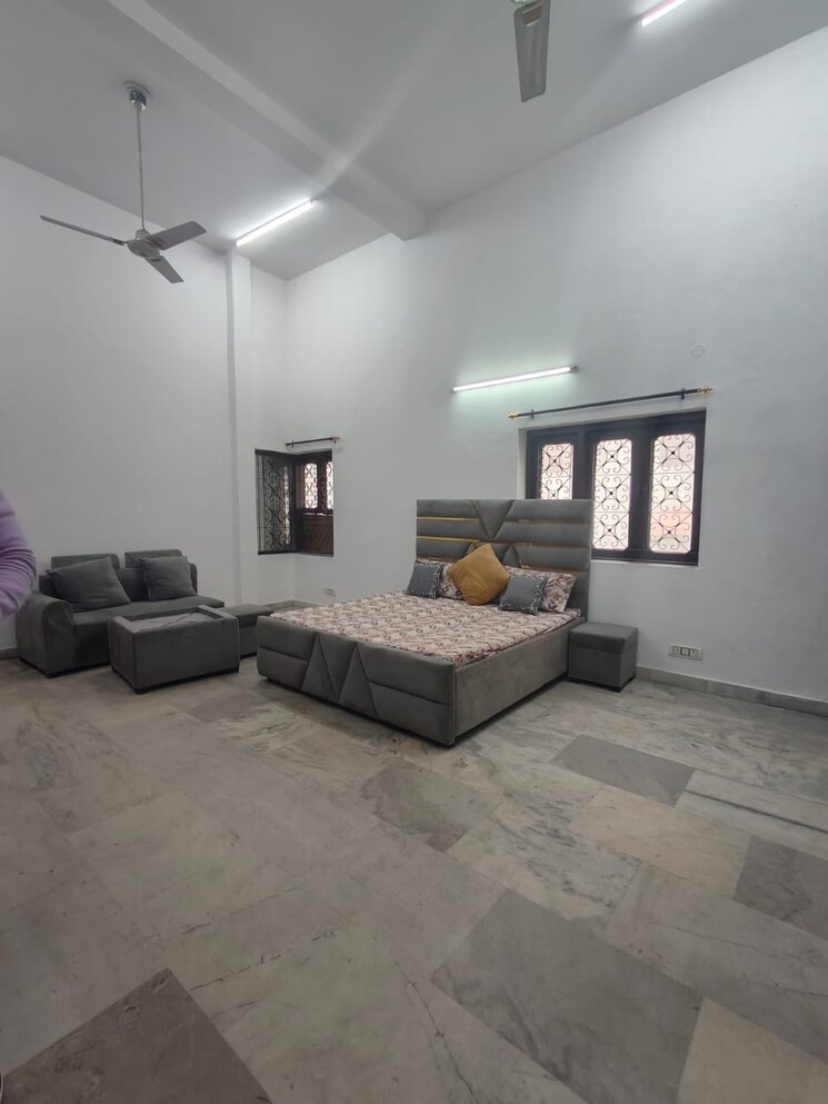Living Room, saket 2 Bedroom 850 Sq.Ft. Builder Floor In Saket Delhi 9608034