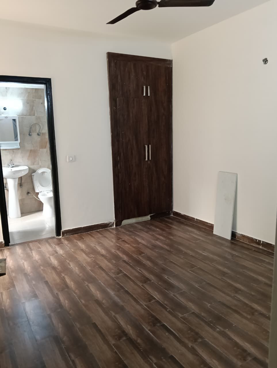 3 BHK Apartment For Rent in Uninav Utopia