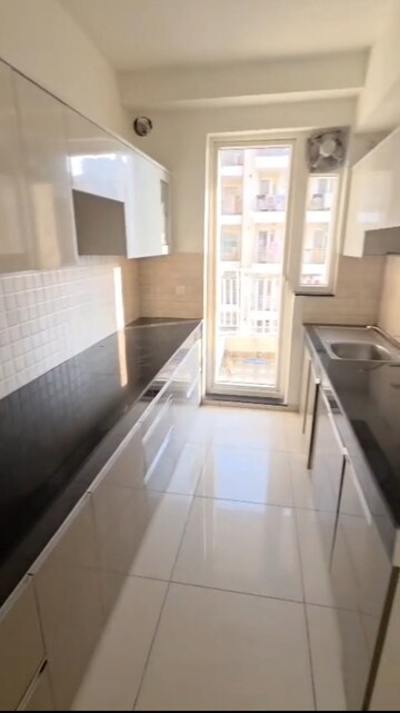 Kitchen in 3 BHK Apartment at Omaxe Royal Residency Faridabad, Sector 79 – for Rent