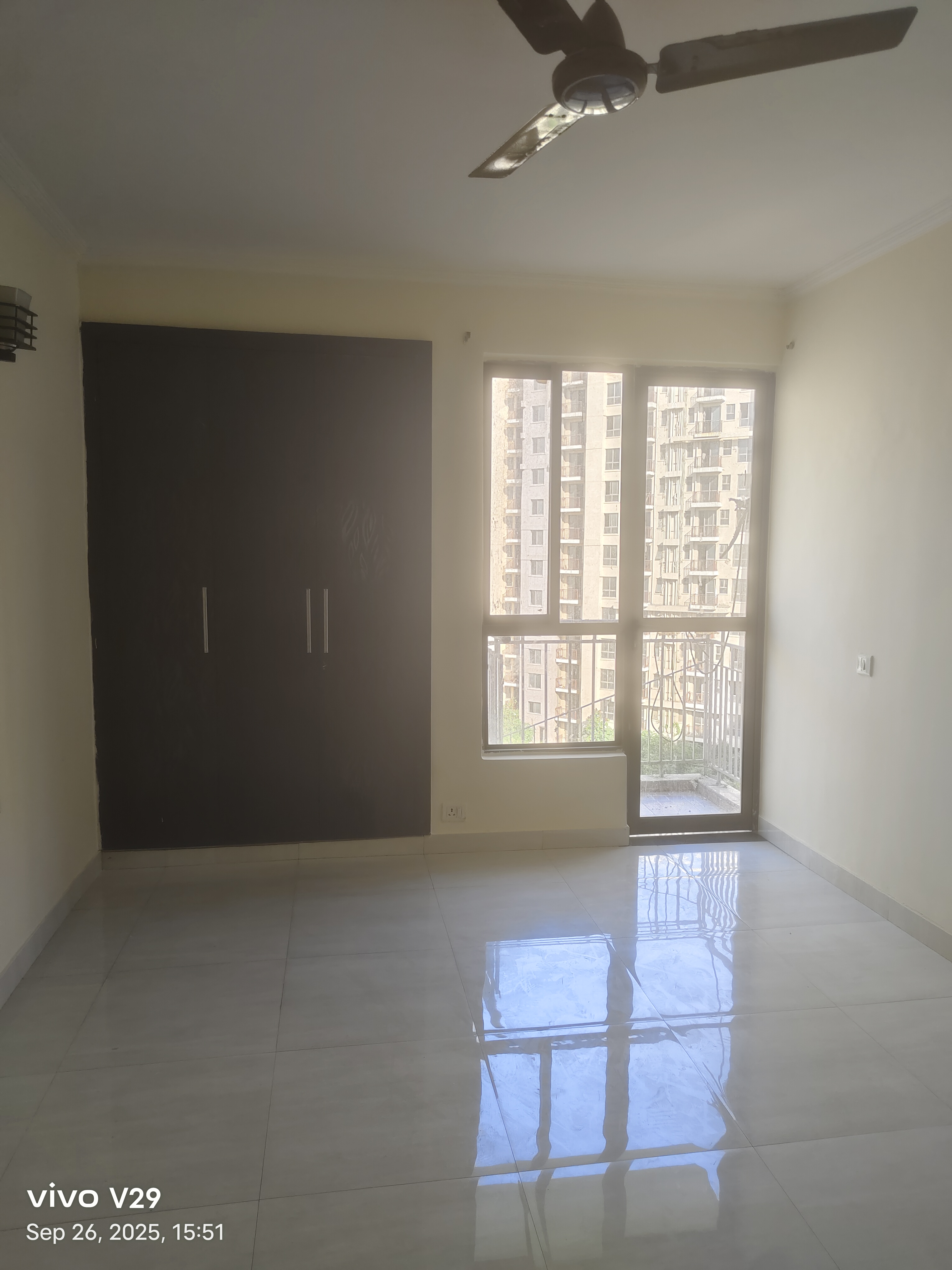 4 BHK + Servant Room Apartment For Rent in Bestech Park View Spa Next