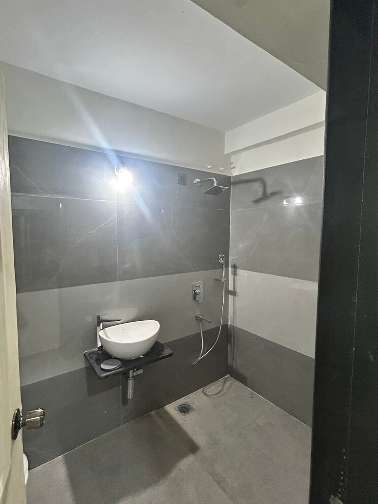 Bathroom, mhada-24-lig-apartments 2 Bedroom 777 Sq.Ft. Apartment In Goregaon West Mumbai 9608153