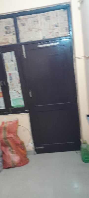 Furnished Amenities in 1 BHK Builder Floor at Sai Niwas Apartments Noida, Sector 73 – for Rent