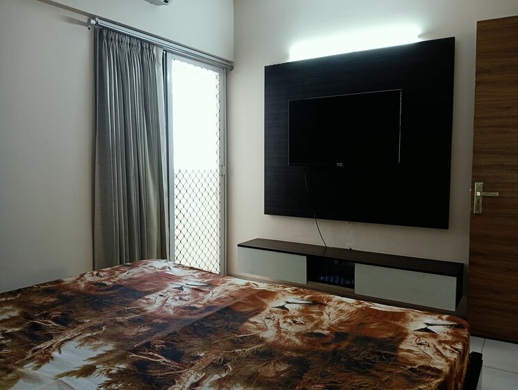 Bedroom, landcraft-golflinks-plaza 3 Bedroom 1560 Sq.Ft. Apartment In Pandav Nagar Ghaziabad 9608353