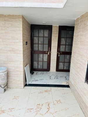  1 RK Builder Floor at Pachpedi Naka – for Rent