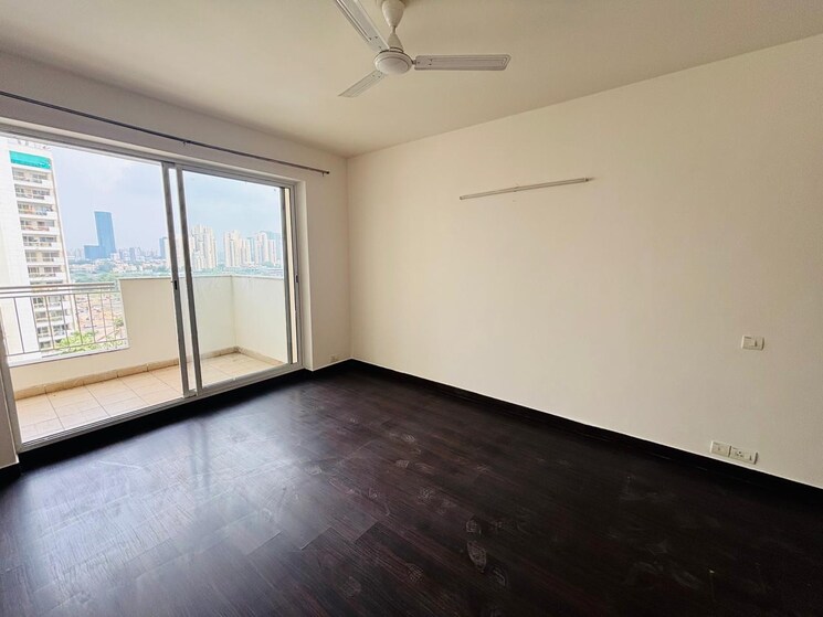 Room, bestech-park-view-spa 4 Bedroom 3715 Sq.Ft. Apartment In Sector 47 Gurgaon 9608233