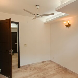 Room in 2 BHK Independent House at Lajpat Nagar – for Rent