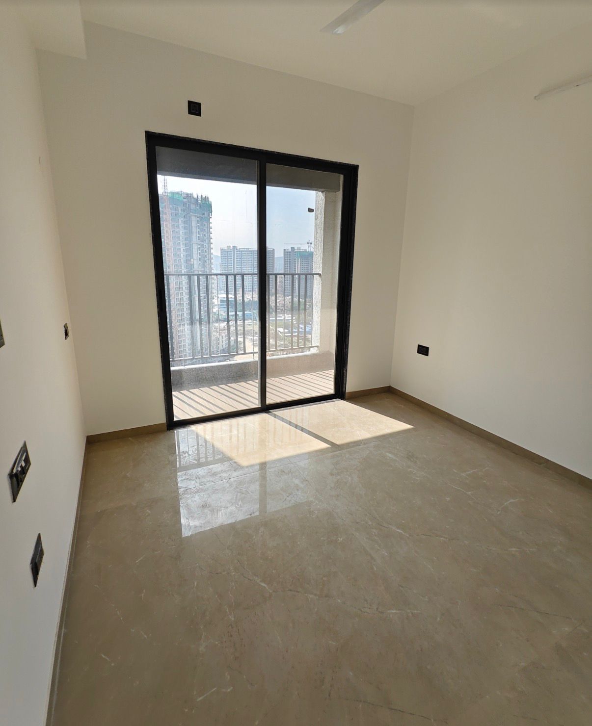 3 BHK + Extra Room 1280 Sq.Ft. Apartment in Kakkad Madhukosh