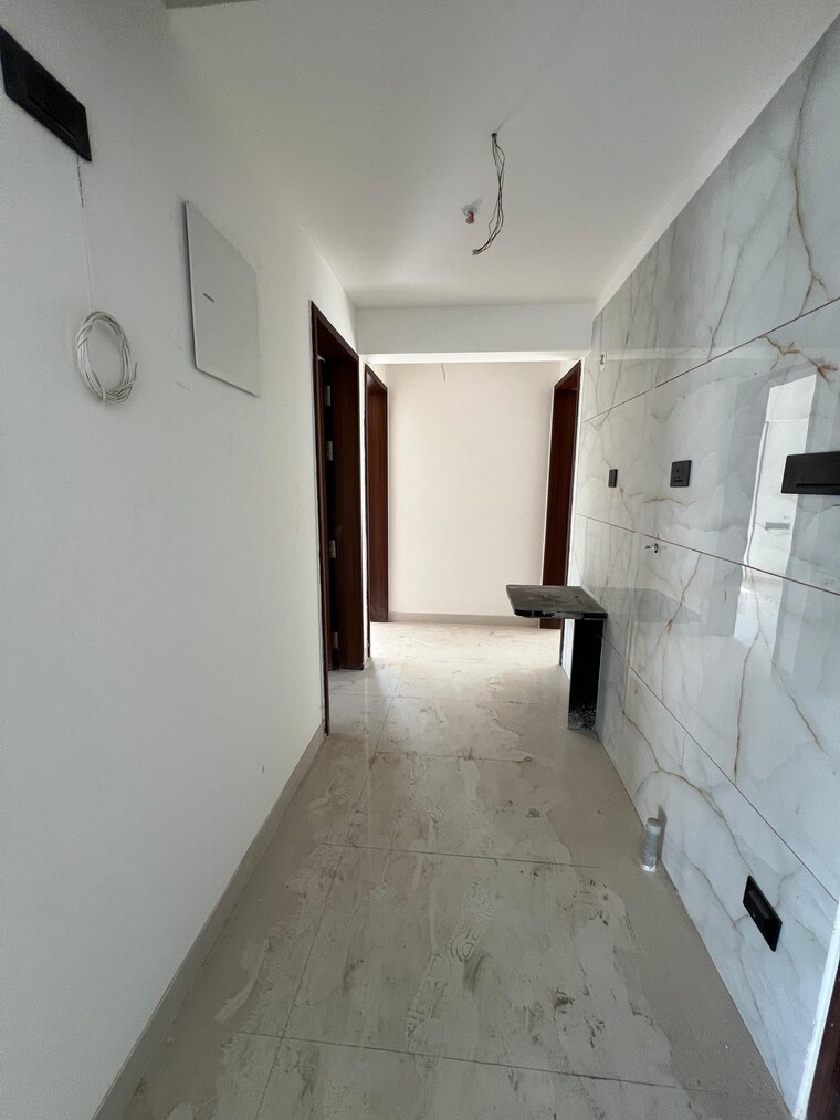 Bathroom, sonigara-57-avenue 3 Bedroom 1500 Sq.Ft. Apartment In Wakad Pune 9608272