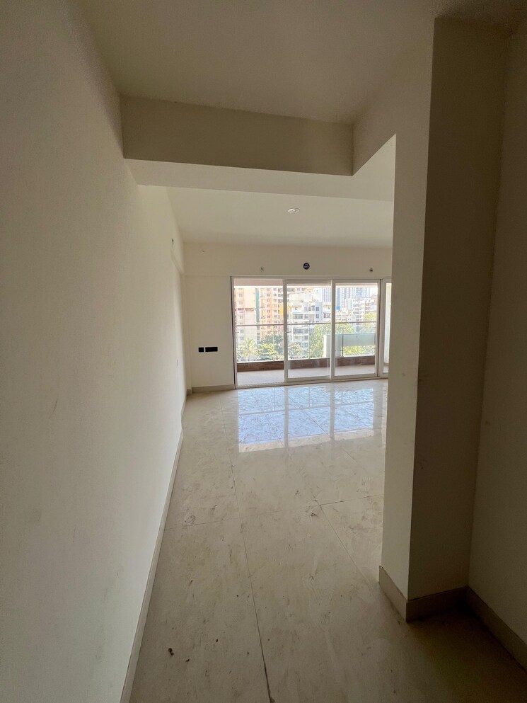 Room, sonigara-57-avenue 3 Bedroom 1500 Sq.Ft. Apartment In Wakad Pune 9608272