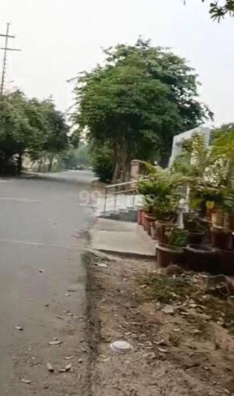 Other, sigma ii greater noida Commercial Industrial Plot 310 Sq.Mt. In Sigma Ii Greater Noida Greater Noida 9608159