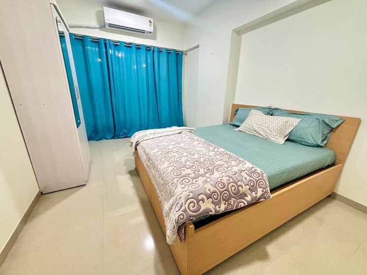 Bedroom, pioneer-heritage 2 Bedroom 752 Sq.Ft. Apartment In Santacruz West Mumbai 9608400