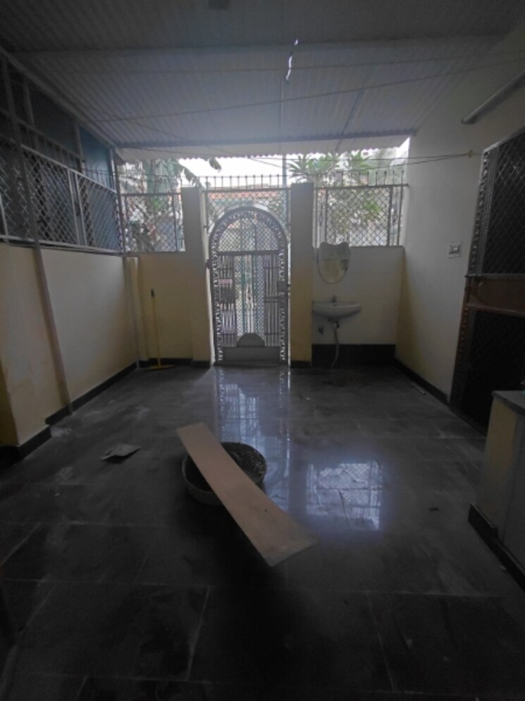 Other, janakpuri 3 Bedroom 1150 Sq.Ft. Apartment In Janakpuri Delhi 9608308