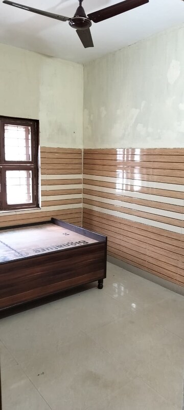 1 BHK Builder Floor For Rent in Beta I Greater Noida