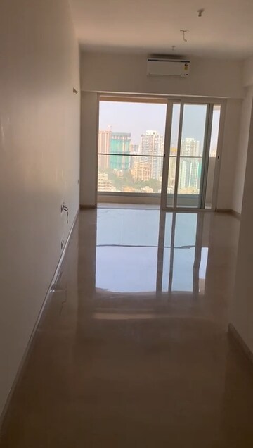 2 BHK Apartment For Sale in Kalpataru Radiance, Goregaon West