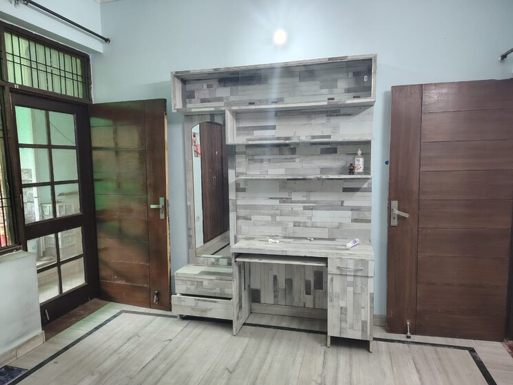 Exterior View, sainik colony 3 Bedroom 1377 Sq.Ft. Builder Floor In Sainik Colony Faridabad 9608366