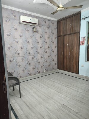 Bathroom in 3 BHK Builder Floor at Sainik Colony – for Rent