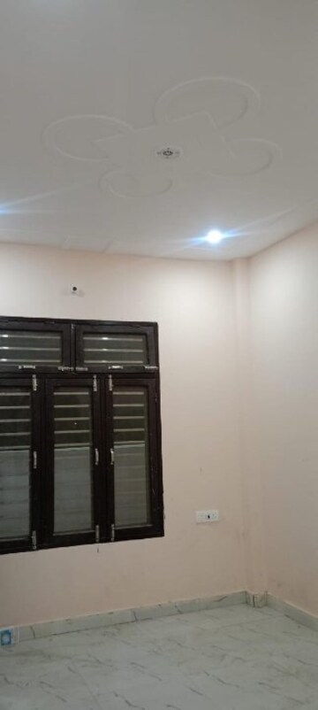 Room in 2 BHK Independent House at Bijnor Road – for Sale