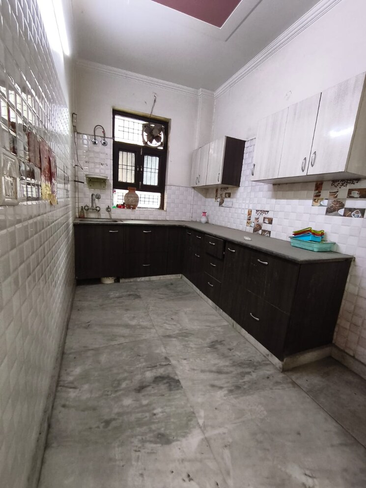 Kitchen, sainik colony 2 Bedroom 1179 Sq.Ft. Builder Floor In Sainik Colony Faridabad 9608397