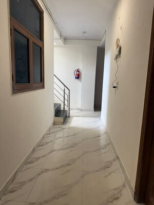 Building Lobby in  Pg at Sector 44 – for Rent