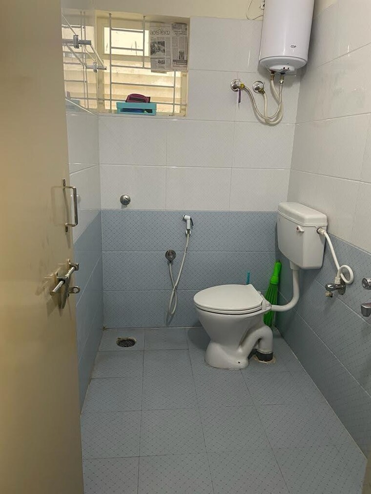 Bathroom, pyramid-watsonia 2 Bedroom 1241 Sq.Ft. Apartment In Jakkuru Bangalore 9608487