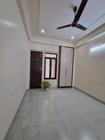 Room in  Pg at Vivekanandapuri – for Rent