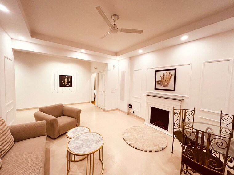 Team Area, aez-aloha 5 Bedroom 3250 Sq.Ft. Apartment In Sector 57 Gurgaon 9608590