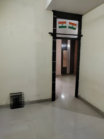 Room in 2 BHK Independent House at Indraprastha Villa, Sector 61 – for Sale