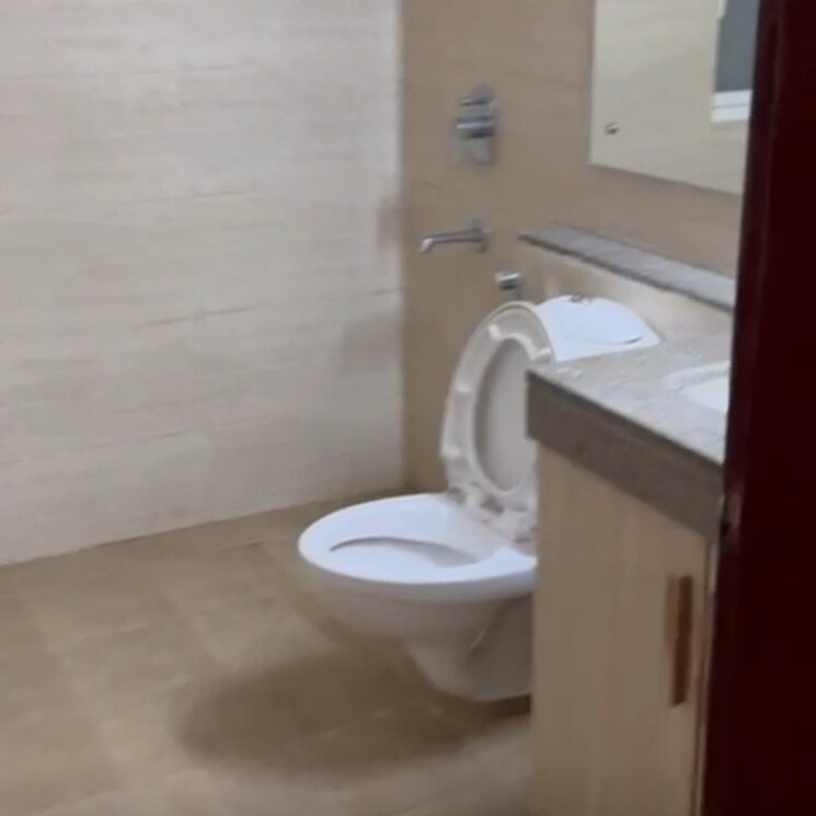 Bathroom, eldeco-accolade 3 Bedroom 2122 Sq.Ft. Apartment In Saini Colony Gurgaon 9608643