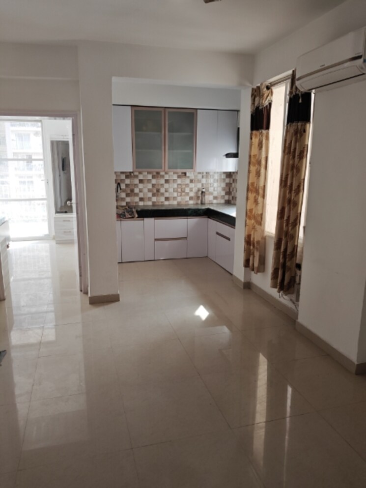 Living Room, shree-vardhman-green-court 2 Bedroom 625 Sq.Ft. Apartment In Sector 90 Gurgaon 9608617