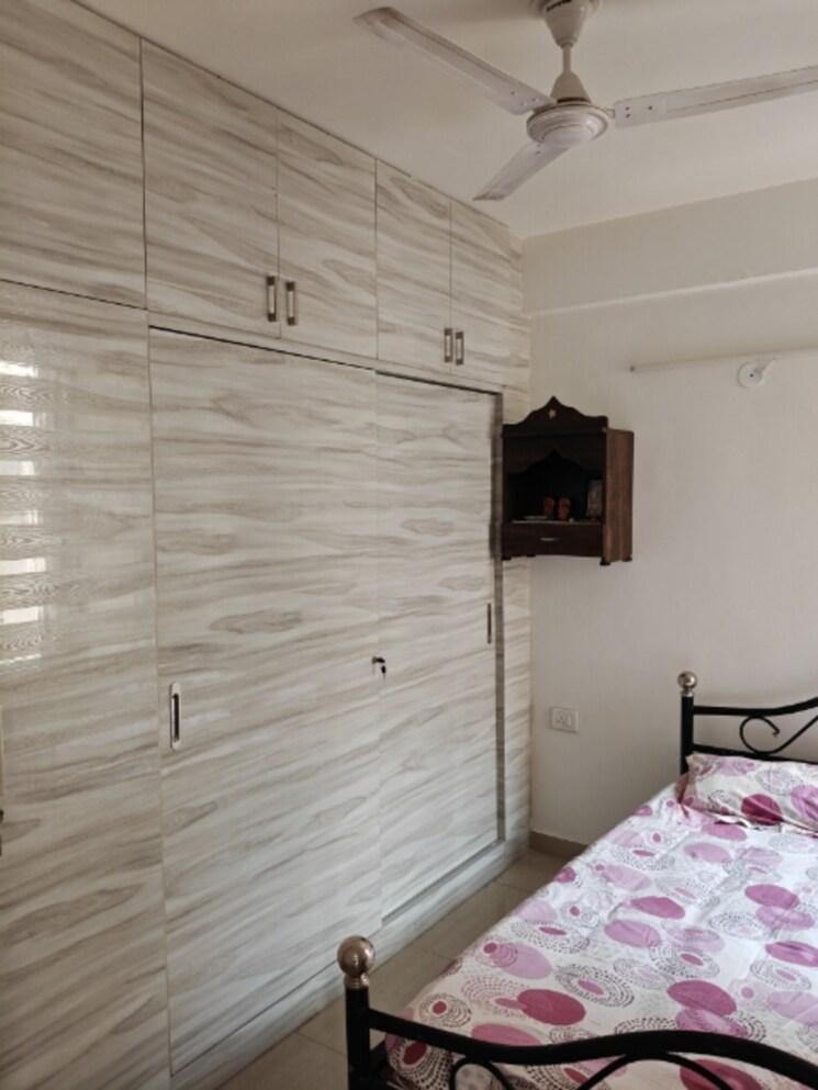 Room, shree-vardhman-green-court 2 Bedroom 625 Sq.Ft. Apartment In Sector 90 Gurgaon 9608617