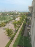 2 BHK 900 Sq.Ft. Apartment in BPTP Amstoria