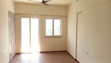 Room in 2 BHK Apartment at Purva Silversands, Mundhwa – for Rent